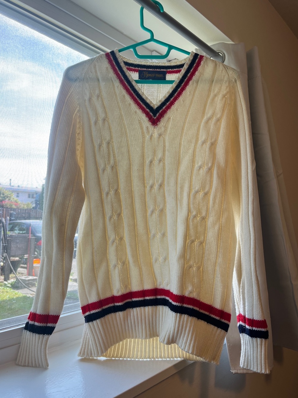 Heritage Cable V-Neck Sweater in Cream with Red & Navy Trim